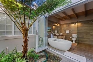 5 Bedroom Property for Sale in Greyton Western Cape